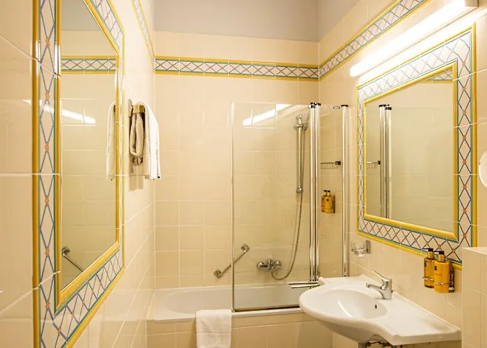 Boutique Nossek Готель 3*