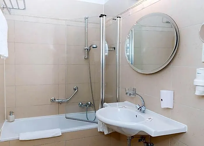 Boutique Nossek Готель